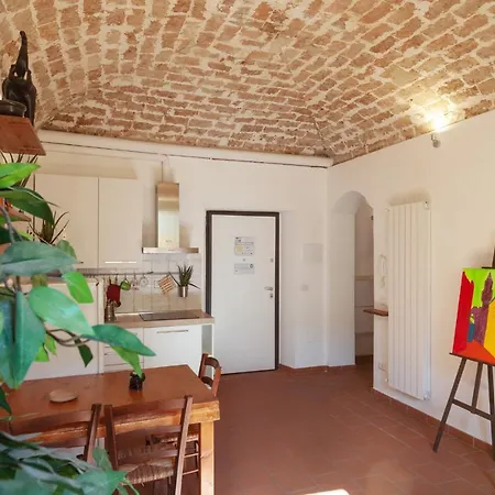 123 Apartment *